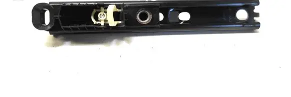 Land Rover Discovery 3 - LR3 Seat belt adjustment rail 