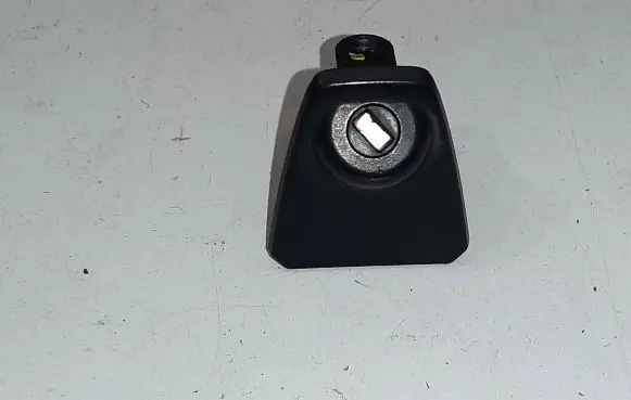 Volvo S60 Front door lock (next to the handle) 31462089