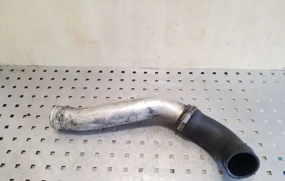 BMW 5 E39 Intercooler hose/pipe