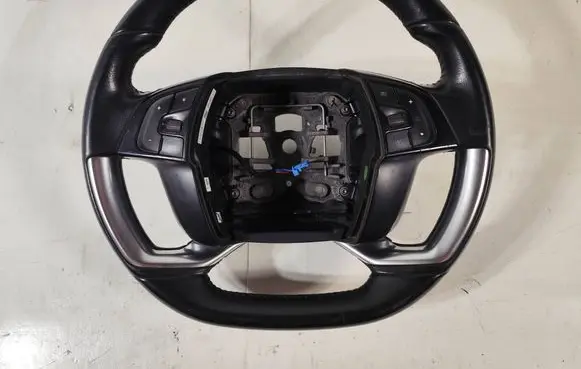 Steering wheel