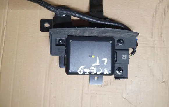 KIA Xceed Blind spot module 99140-J7400