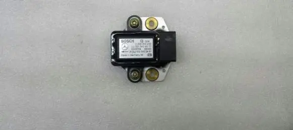 Mercedes-Benz E AMG W211 ESP acceleration yaw rate sensor A0015404517