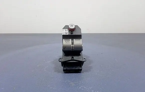 Honda Civic Electric window control switch 35750S5SG510M1