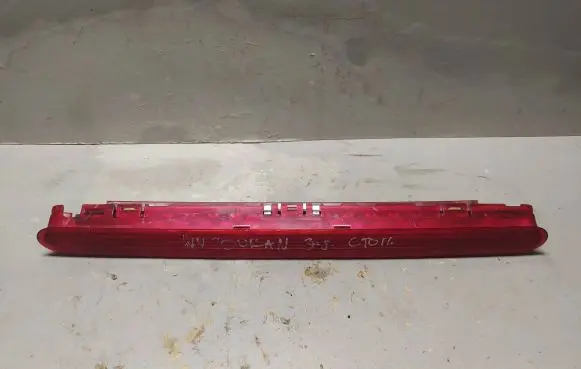 Volkswagen Touran I Third/center stoplight 1T0945097A