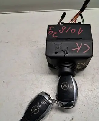 Mercedes-Benz CLK A209 C209 Ignition lock 2095453308