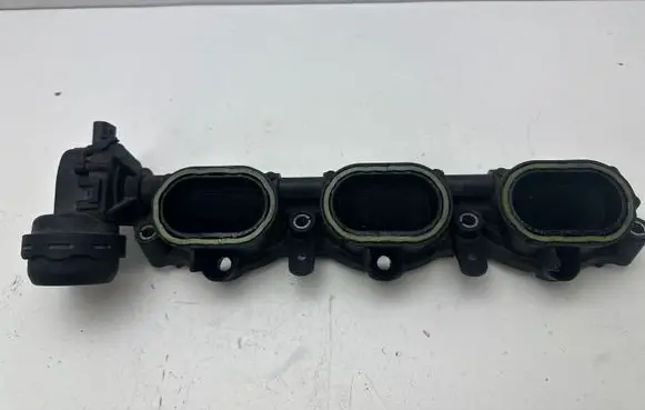 Audi A7 S7 4G Intake manifold 06E133109