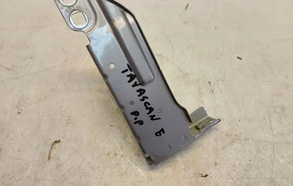 Cupra Tavascan Fender mounting bracket 10A803486JLK01