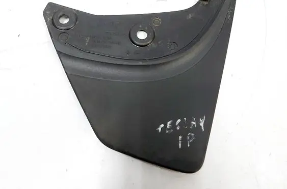 Tesla Model Y Front mudguard 1628006-00-A