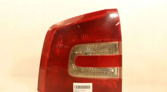 Skoda Octavia Mk2 (1Z) Rear/tail lights 1Z9945095