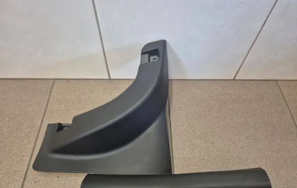 Hyundai Kona I Rear sill trim cover 85885J9000