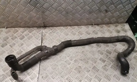 Volvo S80 Engine coolant pipe/hose s8000102