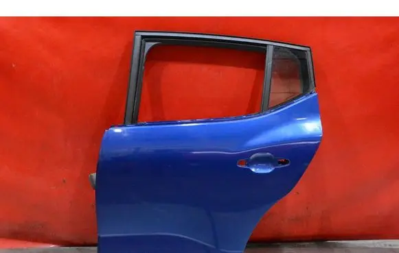 Dacia Sandero Rear door 