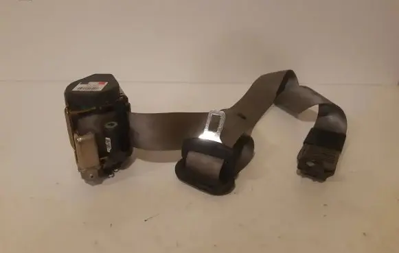 Audi A6 S6 C5 4B Front seatbelt 4B0857705A