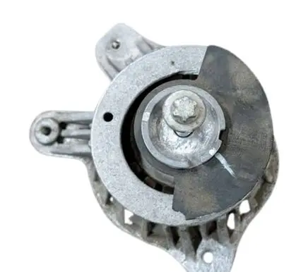 Mercedes-Benz C W205 Engine mount bracket A2052400200 ZGS002 280315