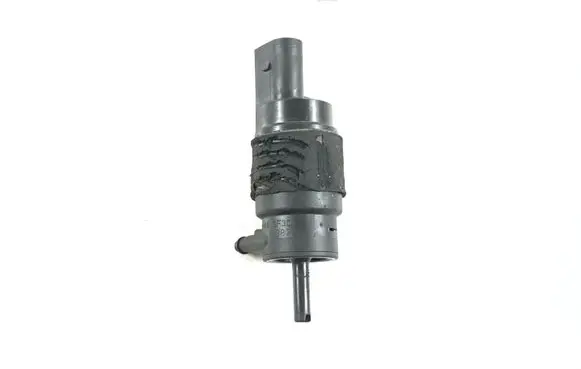 Audi A4 S4 B9 Windscreen/windshield washer pump 8K5955647