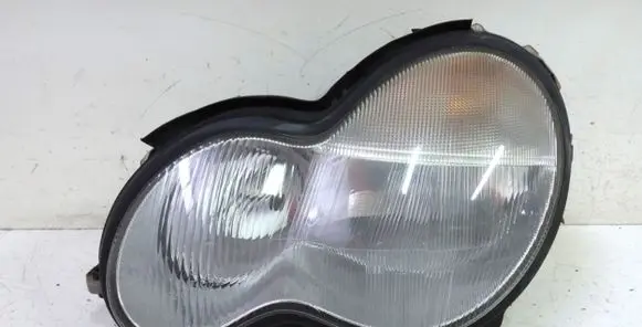 Mercedes-Benz C W203 Headlight/headlamp A2038200161