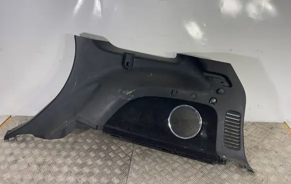 Jeep Grand Cherokee Trunk/boot lower side trim panel 