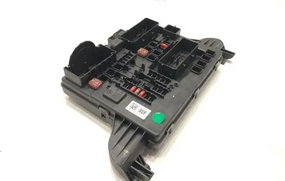 Opel Insignia A Central body control module 544949969