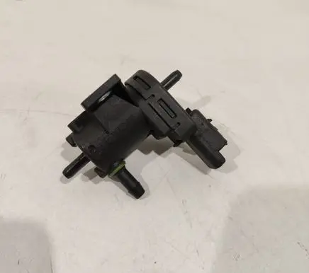 Peugeot 508 Turbo solenoid valve 9665558580