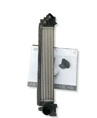 Mini One - Cooper F56 F55 Intercooler radiator 7617596 22828110