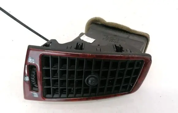 Cadillac CTS Dash center air vent grill 25703819 M1516D1650