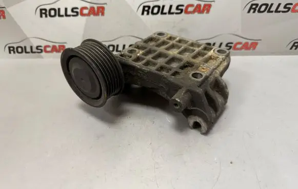 Audi A6 S6 C6 4F A/C compressor mount bracket 