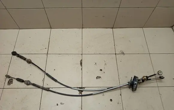 Renault Trafic II (X83) Gear shift cable linkage M608747
