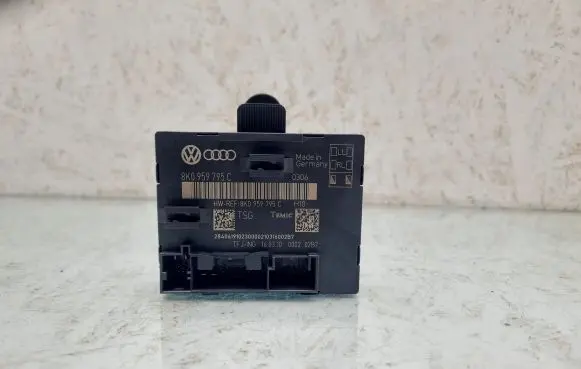 Audi A4 S4 B8 8K Door control unit/module 8K0959795C