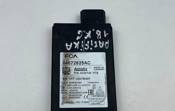Chrysler Pacifica Blind spot module 04672625AC 326790497 6234734