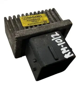 Opel Vivaro Glow plug pre-heat relay 8200859243
