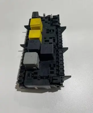 Mercedes-Benz ML W166 Fuse box set A1669063801