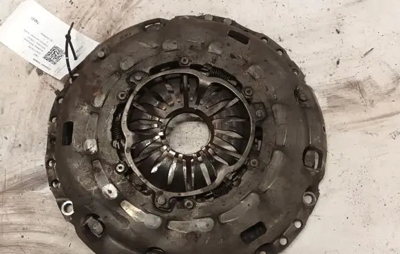 Opel Astra J Pressure plate 