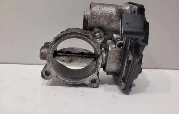 BMW 5 F10 F11 Throttle valve 7810752 10378517