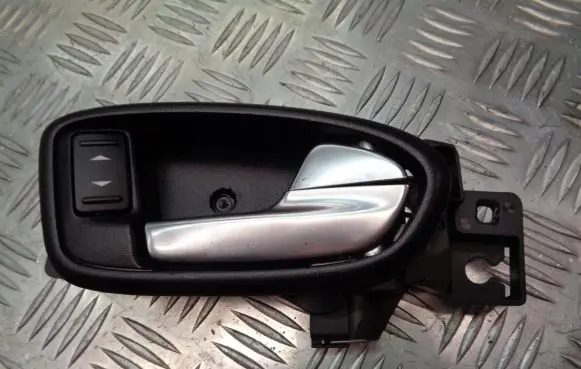 Ford Mondeo MK IV Rear door interior handle trim 6M21-U22600