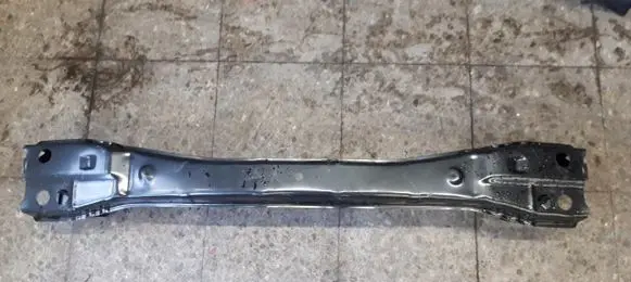 Honda CR-V Rear bumper support beam 