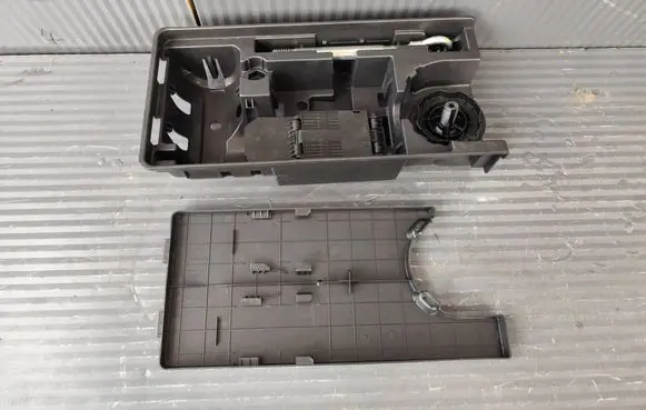 Citroen C5 Aircross Tool box 9816736980