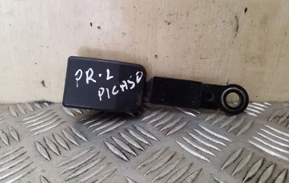 Citroen Xsara Picasso Front seatbelt buckle