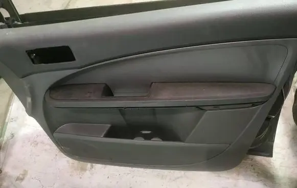 Ford Focus C-MAX Front door card panel trim