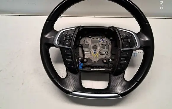 Steering wheel