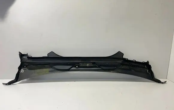 BMW 5 G30 G31 G38 Wiper trim 7388714