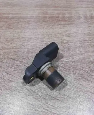 BMW X5 E53 Camshaft position sensor 779464601