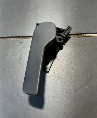 Volkswagen Golf Plus Engine bonnet (hood) release handle 1K1823633