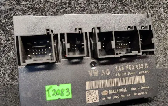 Volkswagen PASSAT CC Comfort/convenience module 3AA959433B