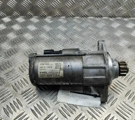Volkswagen Polo VI Starter motor 02E911024B 0001179518