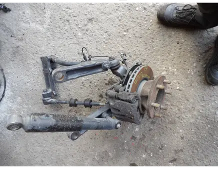 Iveco Daily 6th gen Front wheel hub spindle knuckle