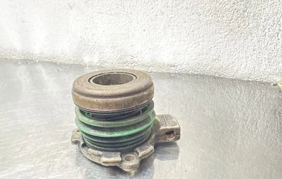 Opel Vectra B clutch release bearing 90470874