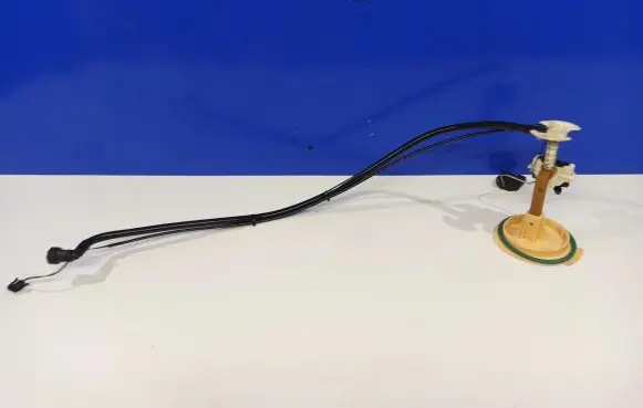 Volvo S60 Fuel level sensor 31274048