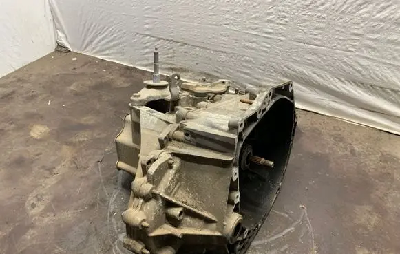 Peugeot 308 SW Manual 6 speed gearbox 9682456310