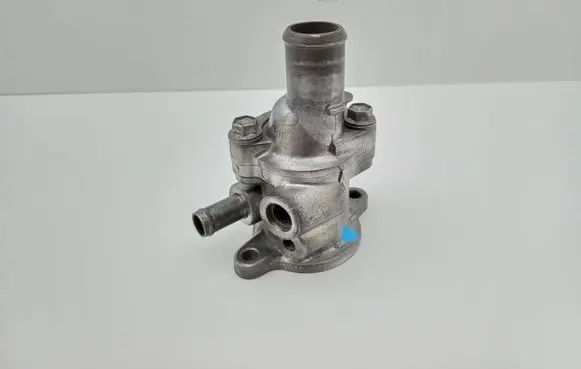 Suzuki Baleno EG Thermostat housing 