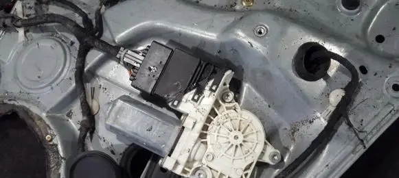 Seat Toledo II (1M) Rear door window regulator motor